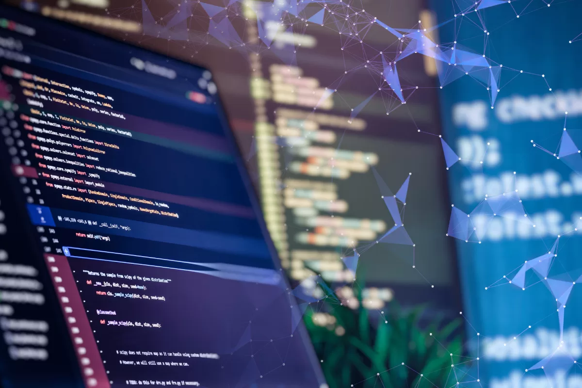 Um close-up de um monitor exibindo código de programação com realces, sobreposto com uma rede de pontos e linhas conectadas (uma malha poligonal), sugerindo conectividade e processamento em tecnologia. Isso representa paralelização de testes